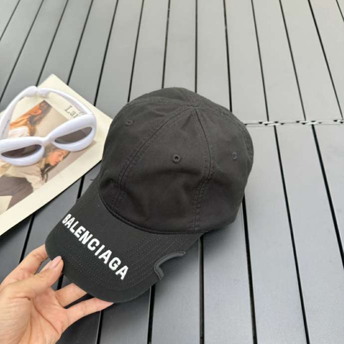 Picture of Balenciaga Cap _SKUBalenciagaCap060404329